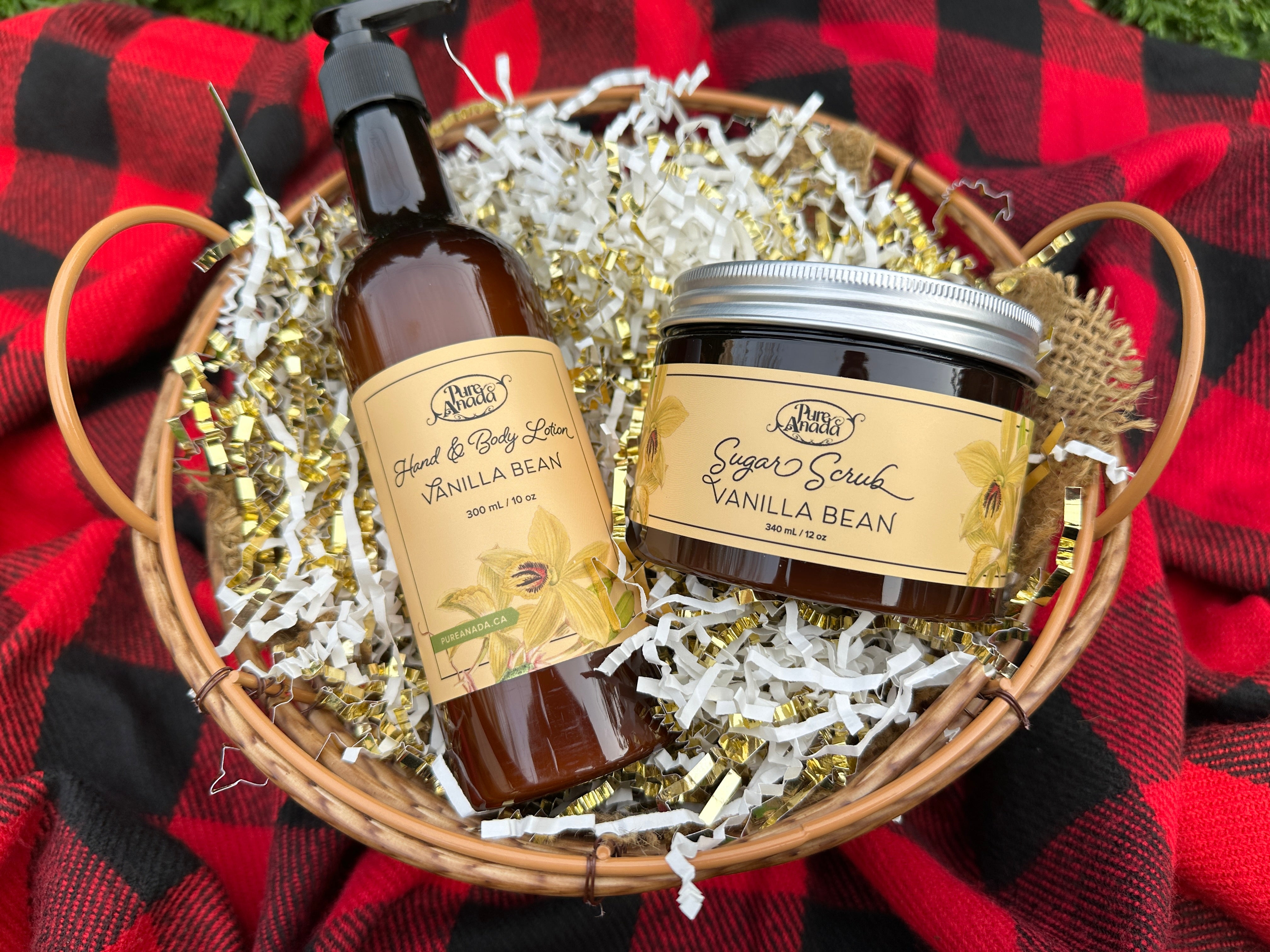 Pure Anada Scrub and Lotion Set