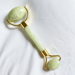 The Nara Jade Facial Roller. Perfect for sensitive skin to help cool, depuff, promote lymphatic drainage, and increase elasticity.