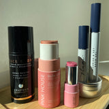 Five minute makeup set